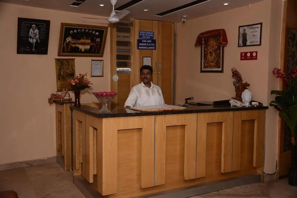 Oyo 6096 Hotel Maharani Palace New Delhi