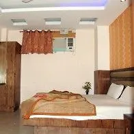 Oyo 6096 Hotel Maharani Palace New Delhi
